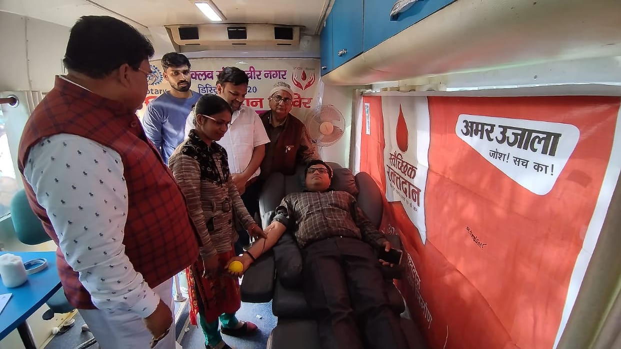 Eight people became great donors by donating blood in the camp