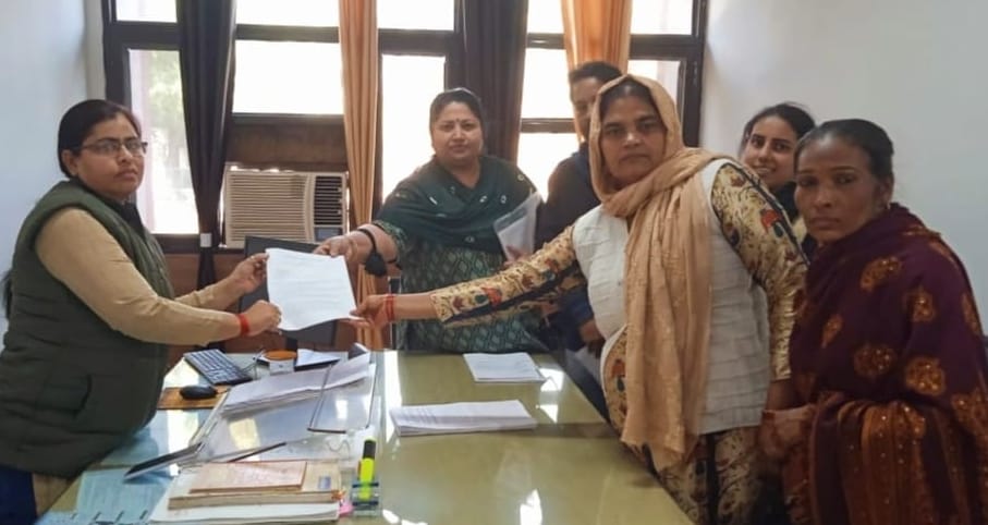 Workers and Helpers Union raised 12-point demands