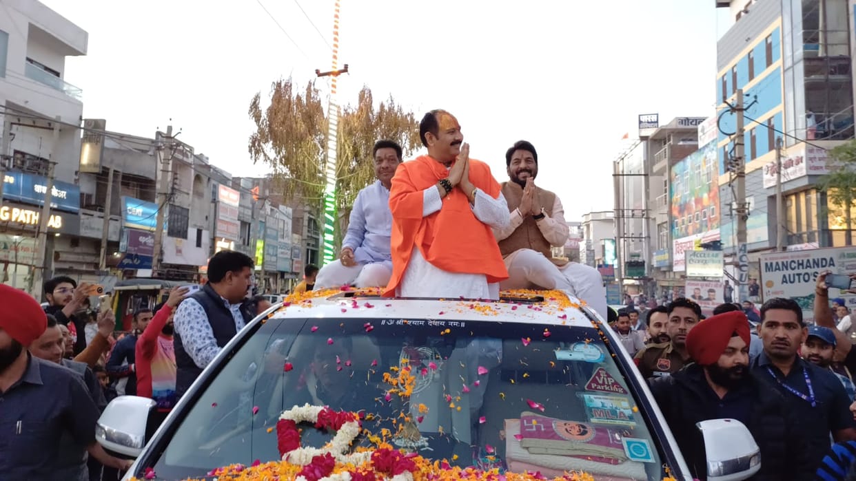 Pandit Pradeep Mishra reached Sirsa