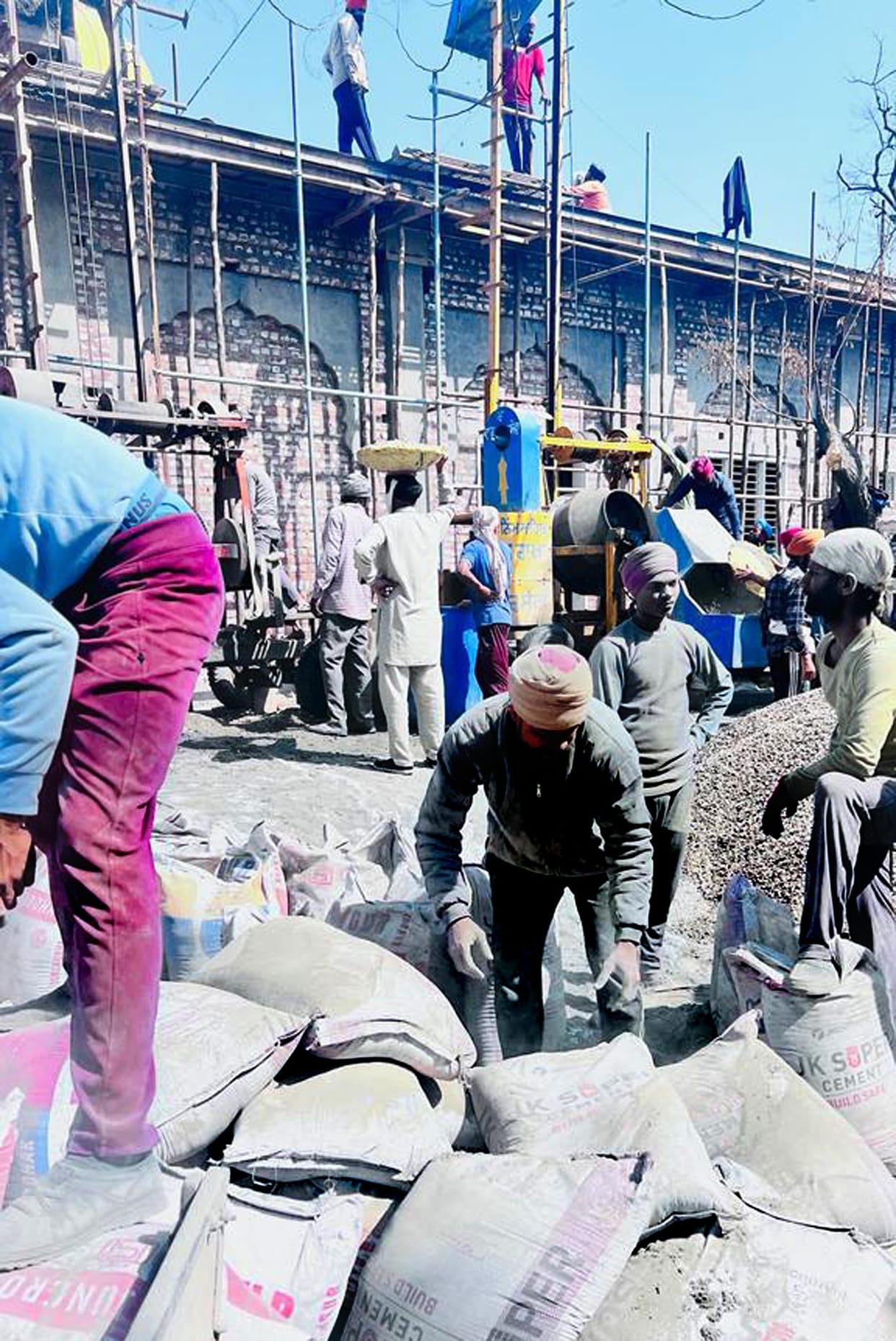 Sangat provided car service in the Lentar of Langar Hall: TP Singh
