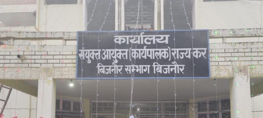 Traders taking tax from buyers and defrauding the department