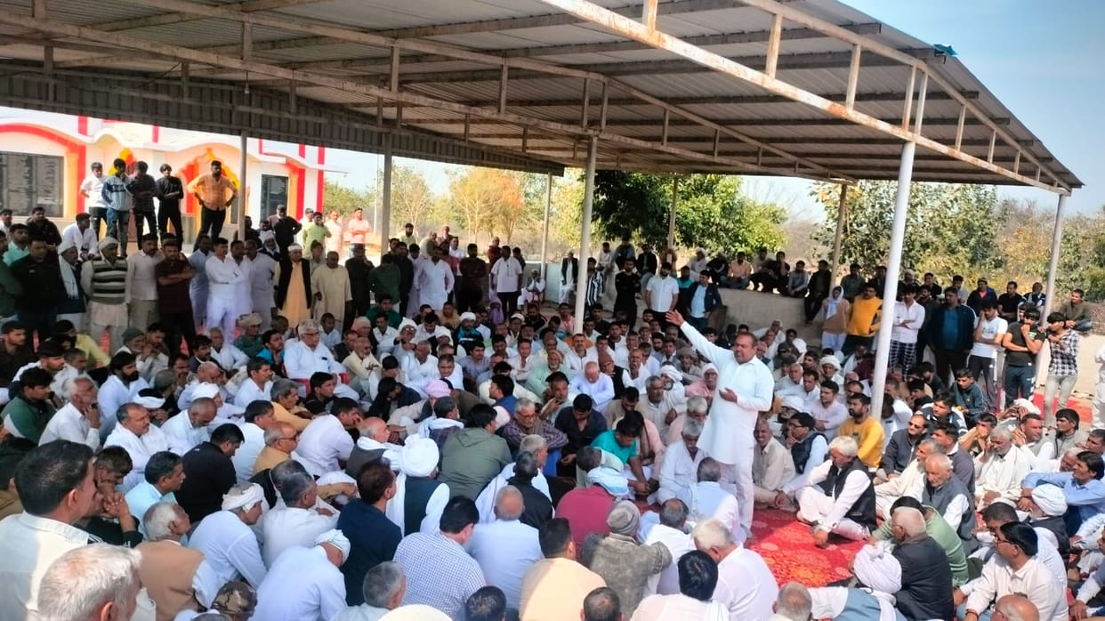 Panchayat held on the platform regarding new head