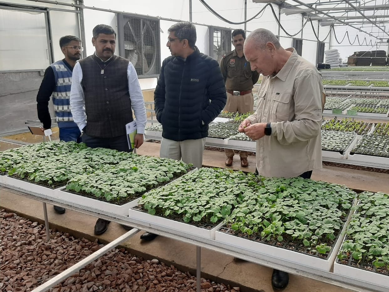 Israeli expert visited Flower and Seed Production Excellence Center Munimpur