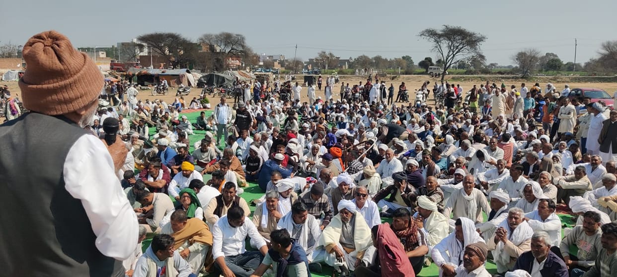 Farmers announce that their protest will continue on a permanent front.