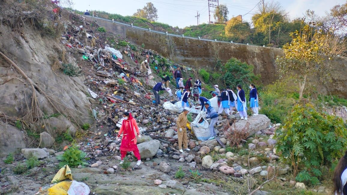 Volunteers cleaned rivers, drains, raised drinking water sources