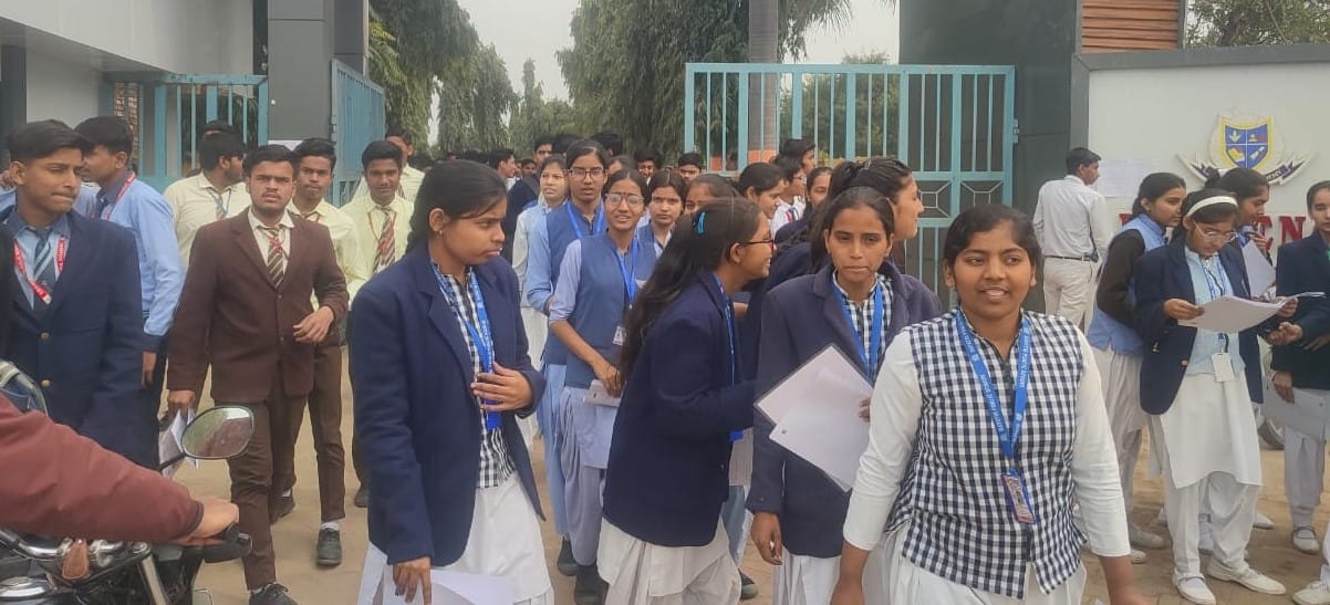 CBSE: 9861 candidates appeared for class 10th English paper