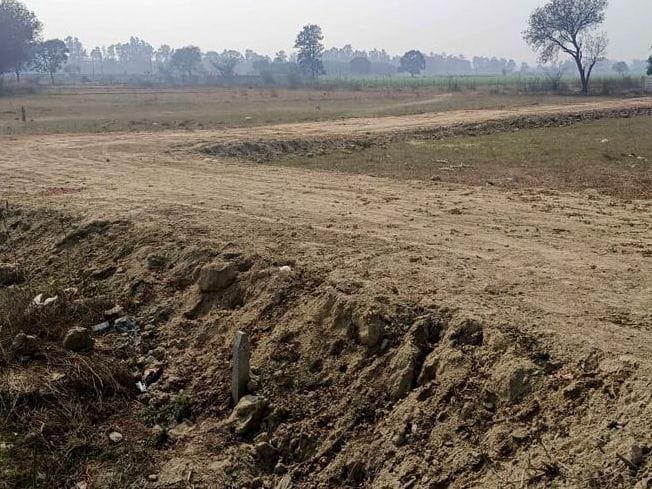 Even after the ban, illegal colonies are being cut on the big road.