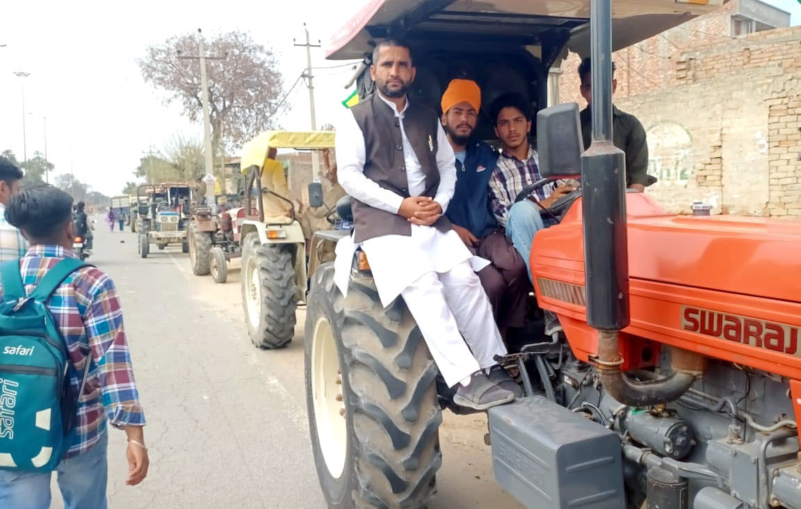 Farmers took out tractor march