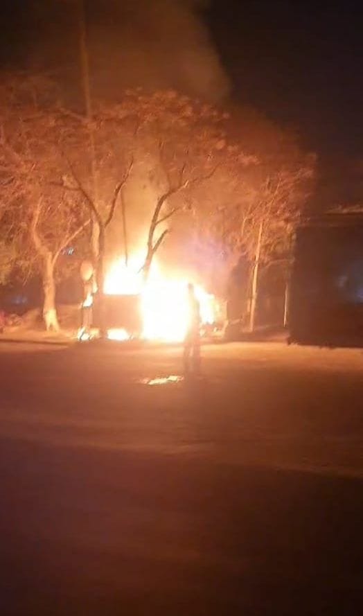 Fire broke out in the hut of SP residence, bicycle and belongings burnt