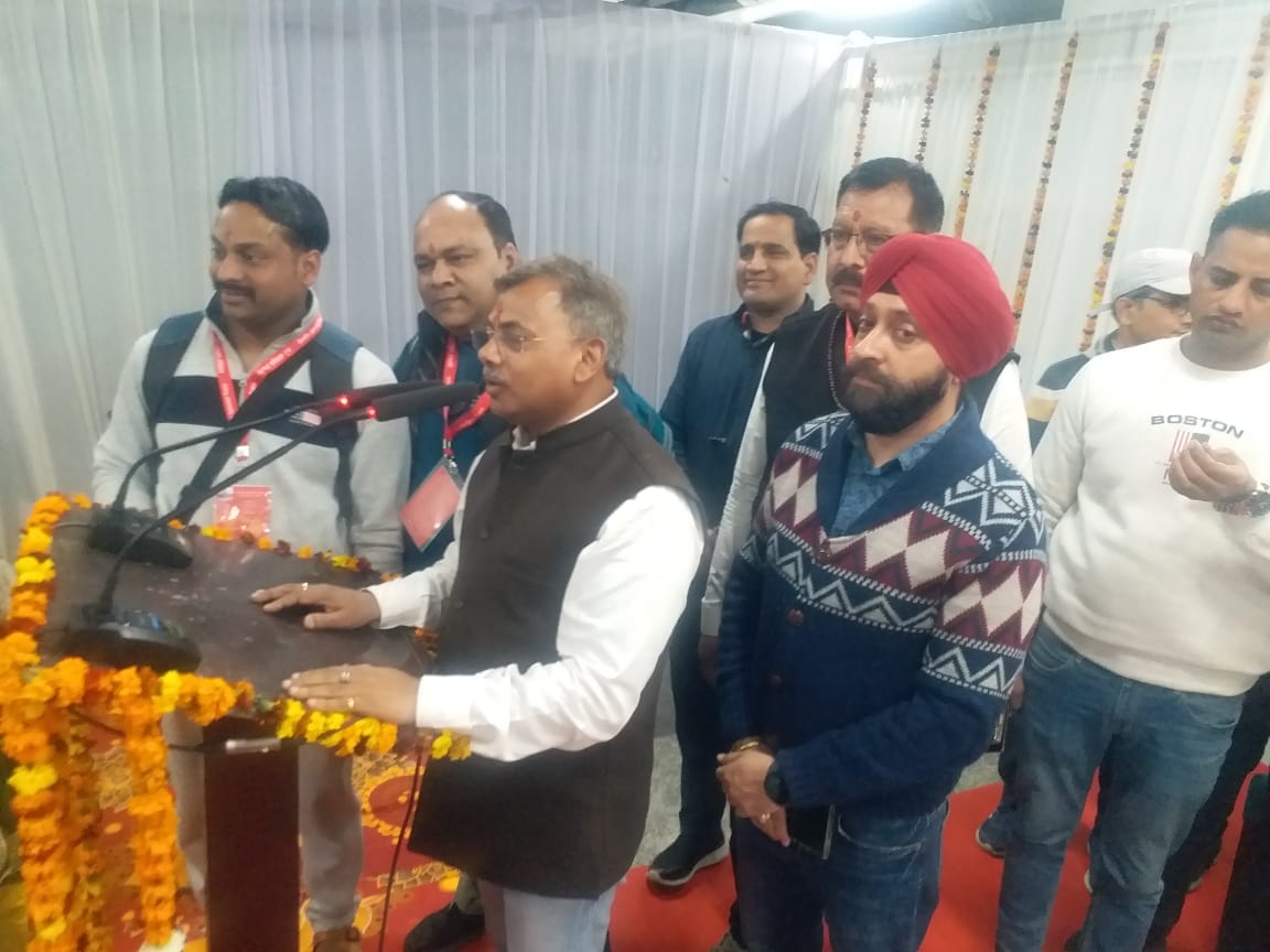 Aastha special leaves for Ayodhya with 1500 devotees