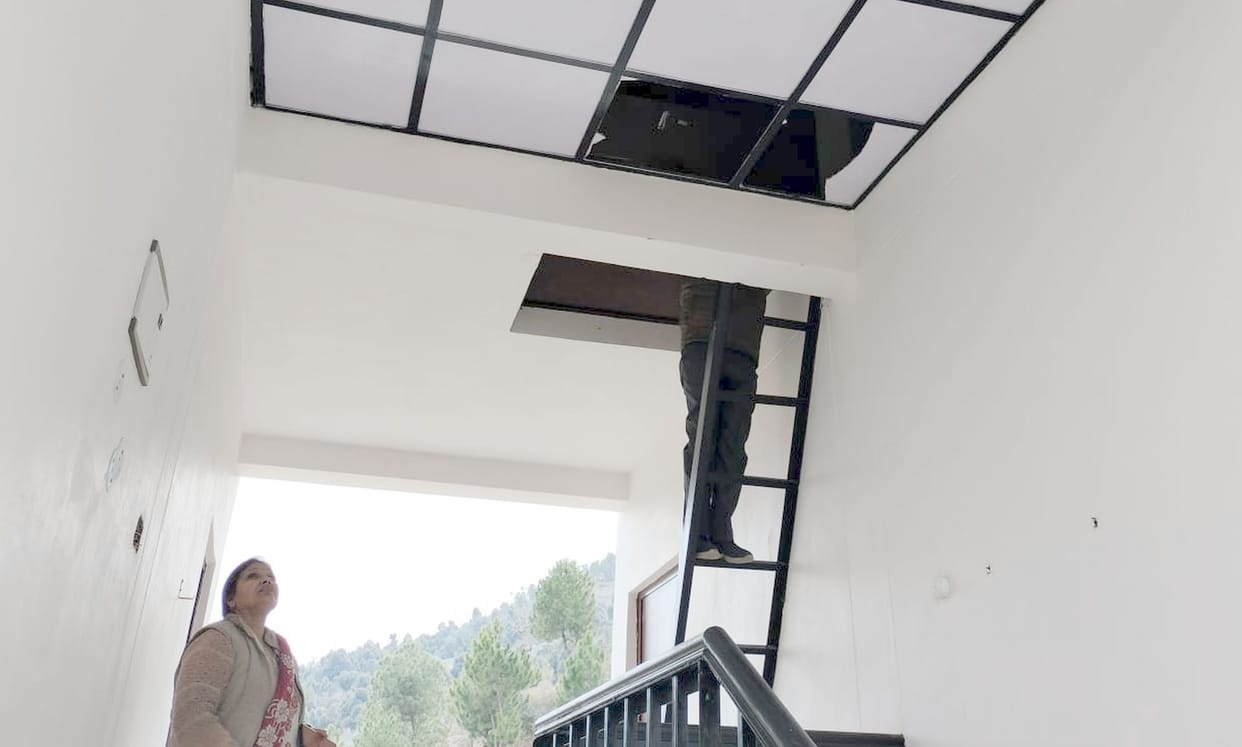 Fans and street lights stolen from Masrund School Lab