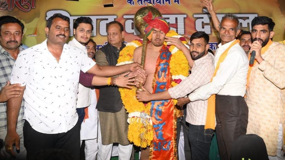 rustam e hind hounered