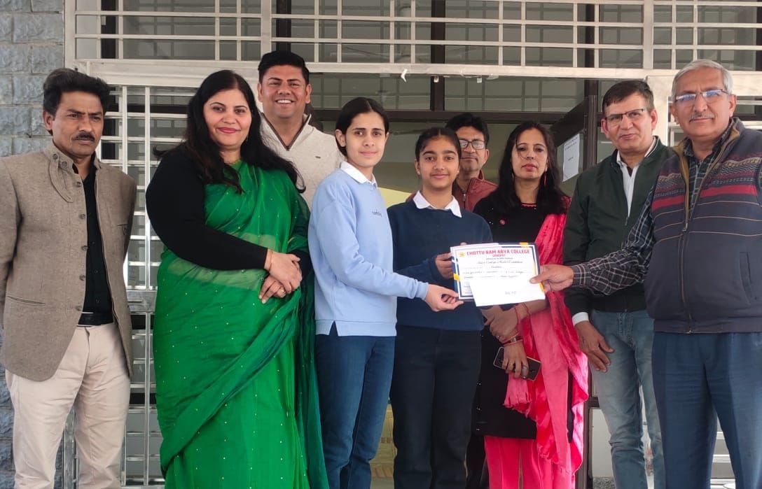 Deepika and Janvi came second in model making competition