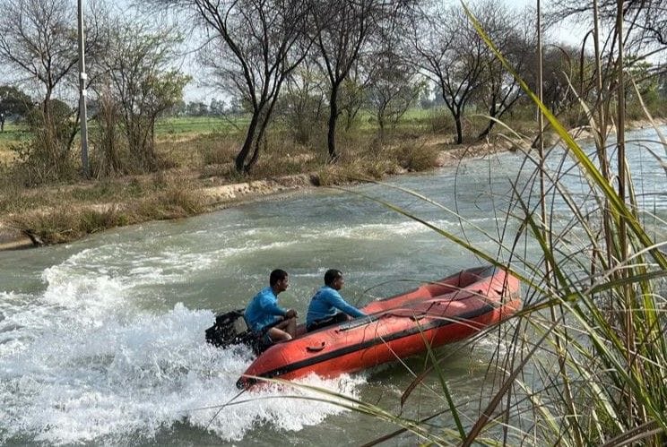 Search continues for child drowned in CLC canal