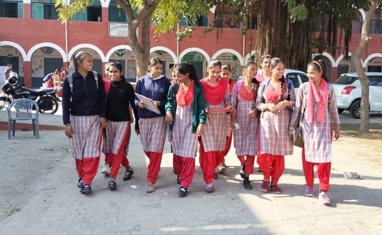 1121 students of class 12th gave physical education and retail exam.
