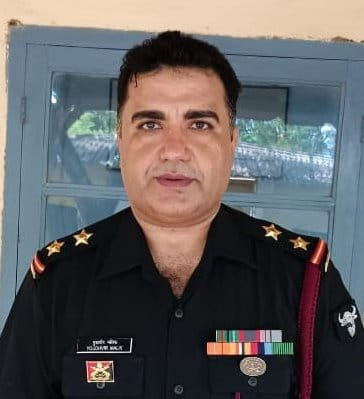 Subedar Yudhveer Malik cremated with military honors
