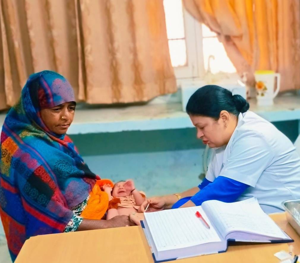 Preparation to administer vaccine to girls aged 9 to 14 years to protect them from uterine cancer.