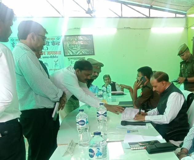 DM-SP listened to the problems, resolved two out of ten complaints