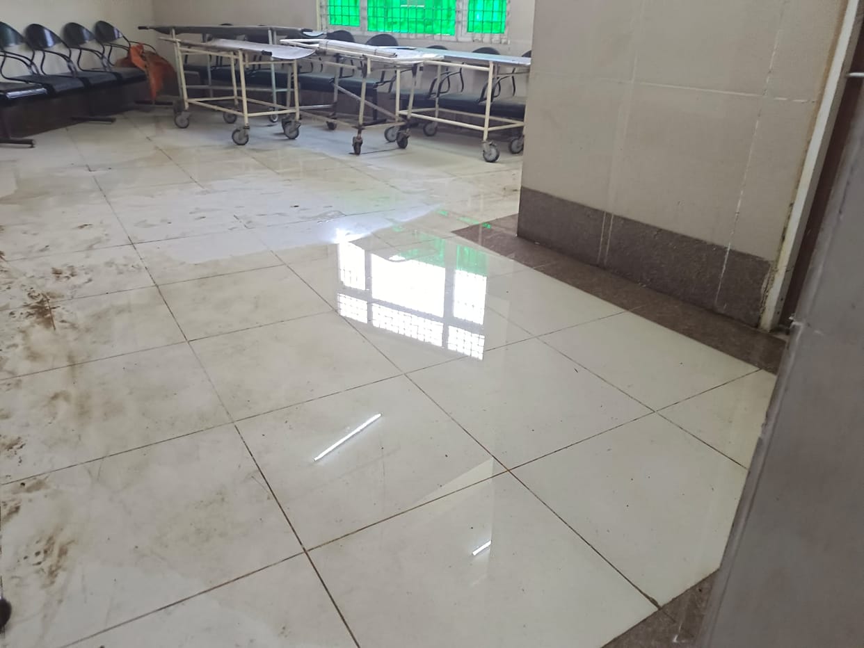 Doctor-employees did not come, cleaning was being done at the time of OPD