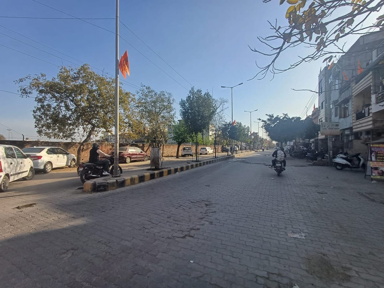 Concrete road will be built from Subhash Park to 12 Cross Road