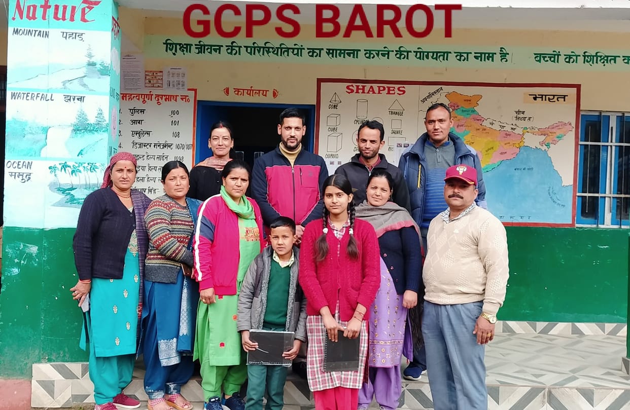Isha and Rohit of Barot School will now study in Sainik School