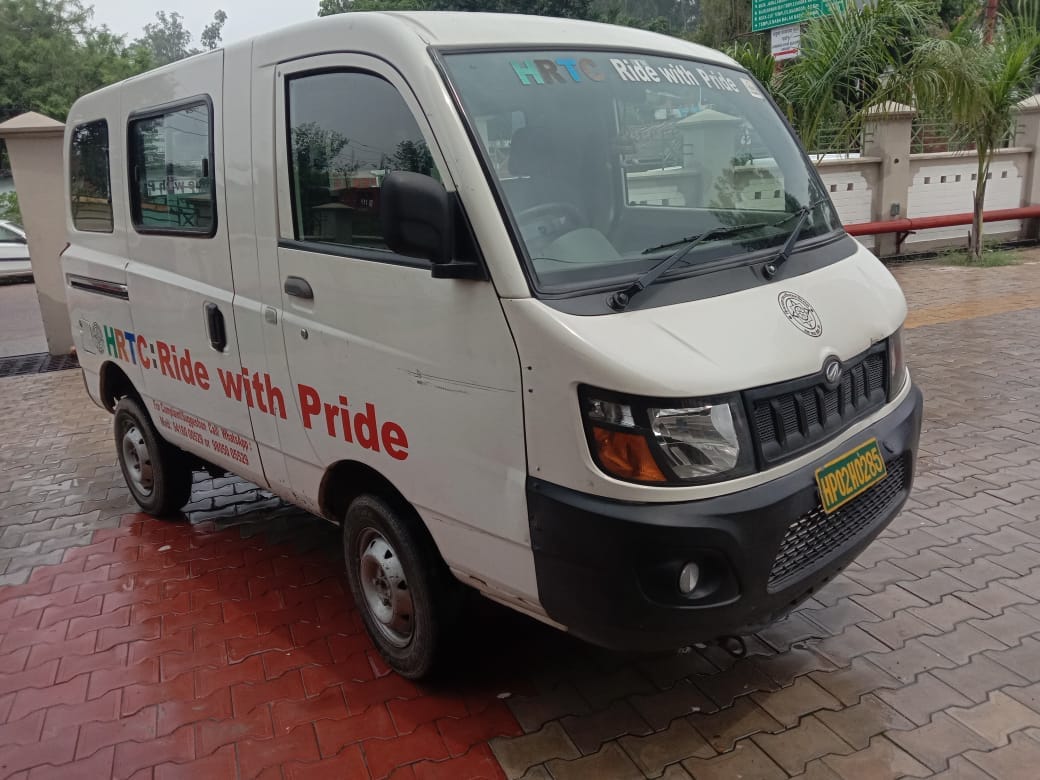 E-taxi has been standing at Nadaun bus stand for a month.