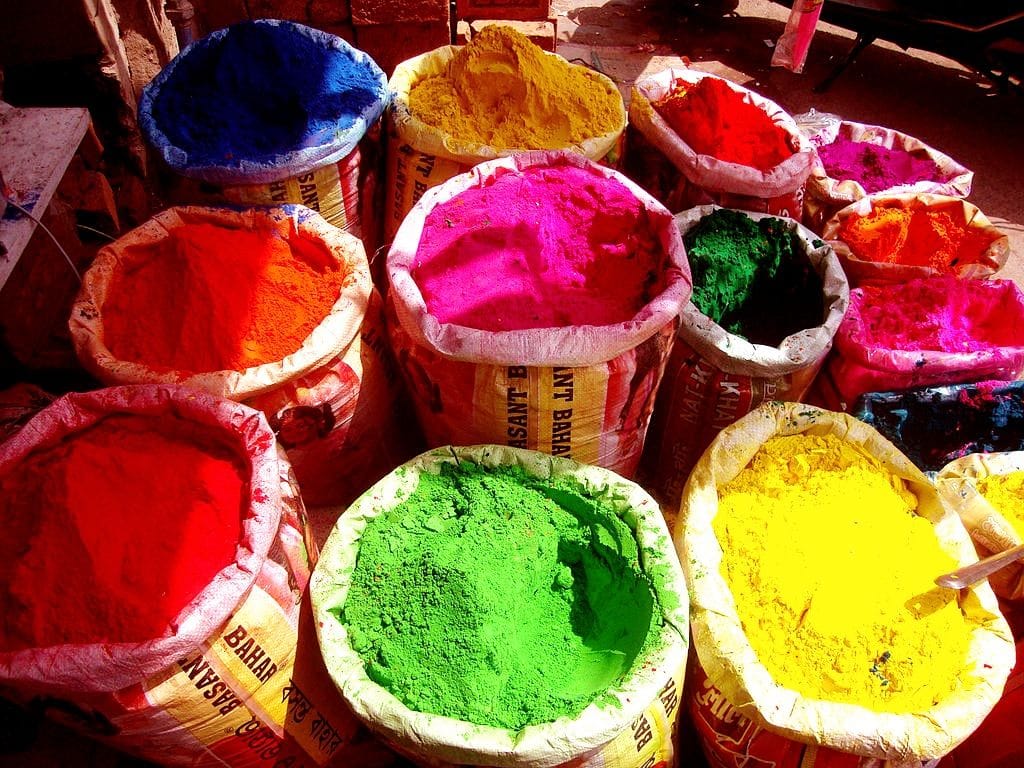 Make Holi fun special with herbal colors