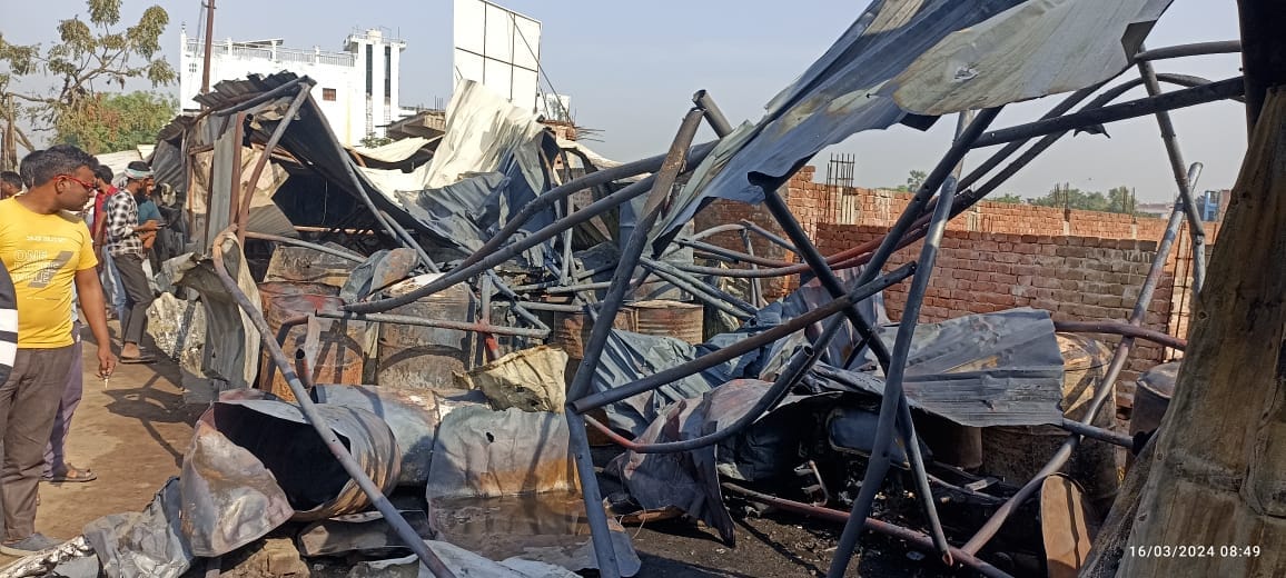 Fire breaks out in diesel shop, nine shops burnt