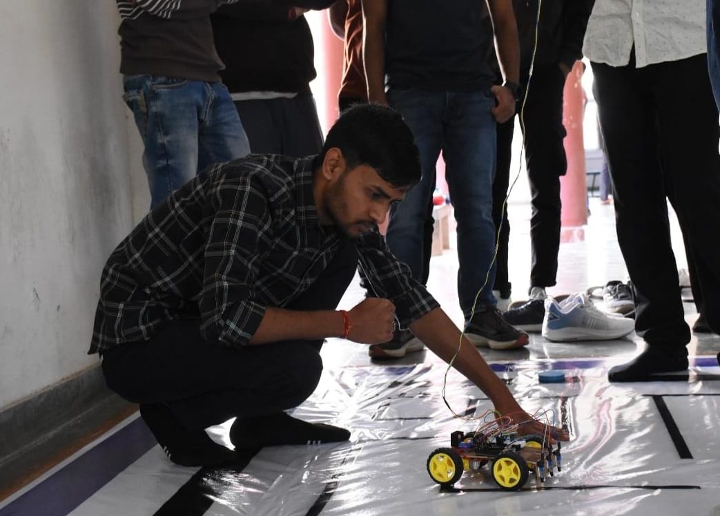 Technical competitions became the center of attraction in the technical festival at NIT.