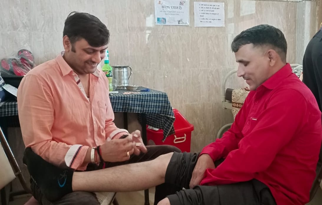 Health check up camp and bhandara organized