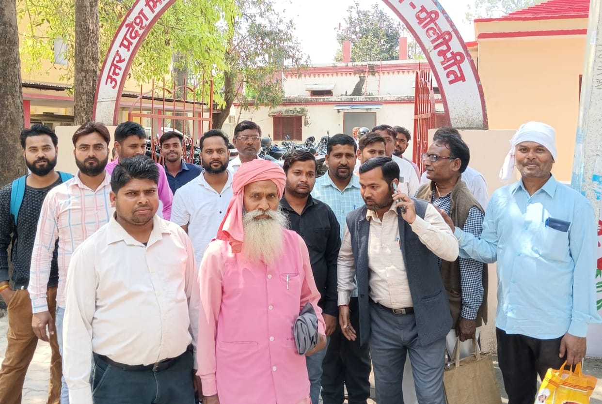 It became difficult to distribute ration through e-weighing machine, protests increased