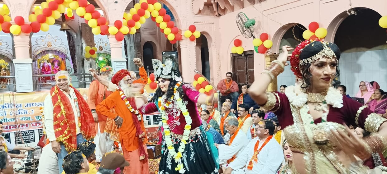 Devotees danced to the hymns in the festival
