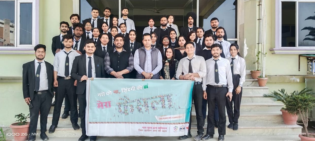 Badhera Nursing College took a pledge to say no to drugs and yes to life.