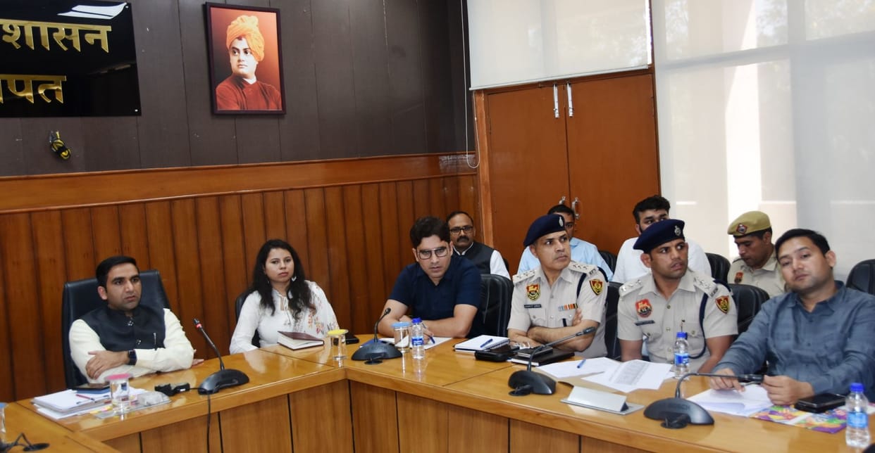 Action will be taken against agencies for not making adequate arrangements for road safety