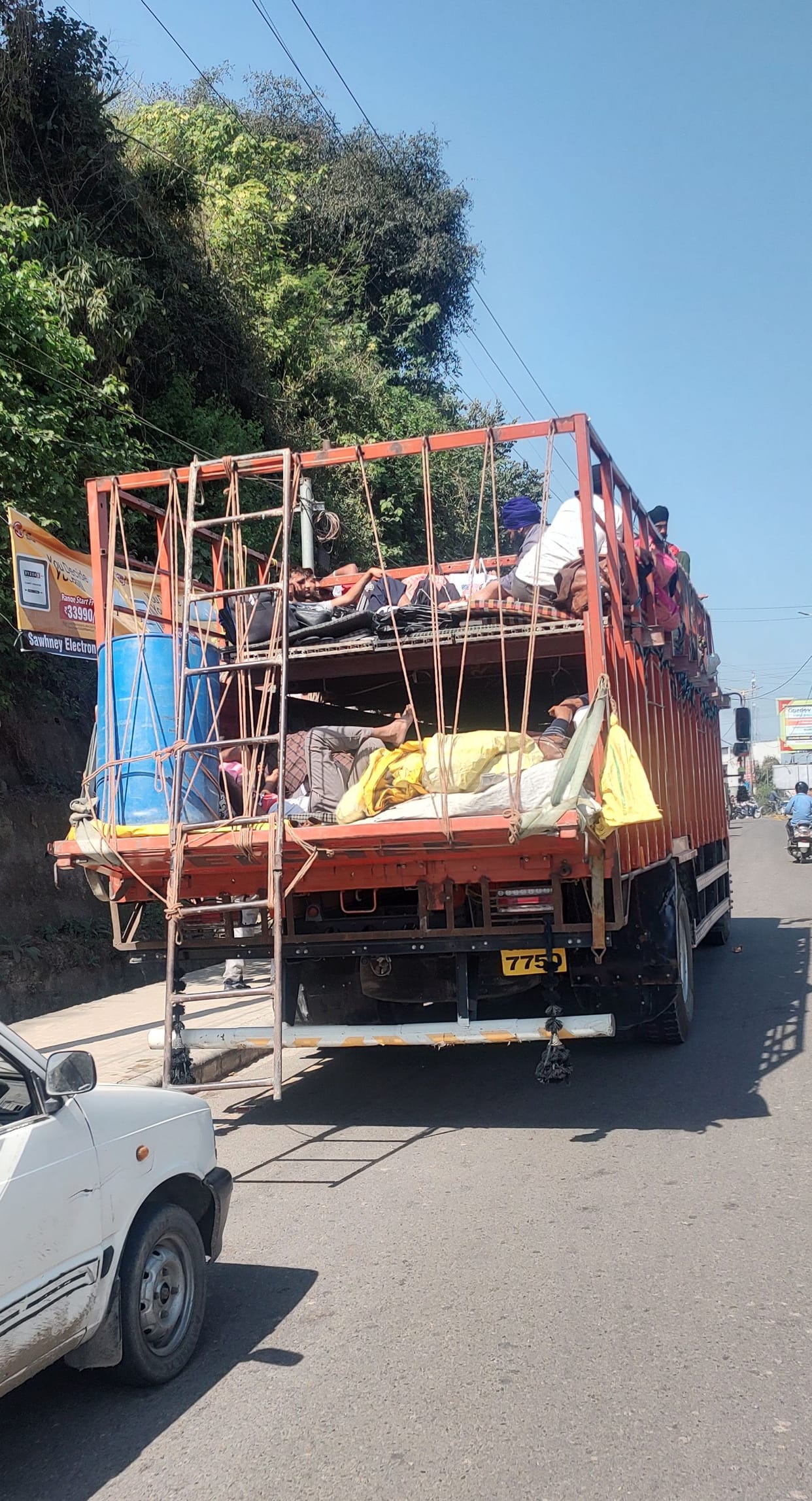 Madi Holi Fair... RTO tightens noose on vehicles without permit