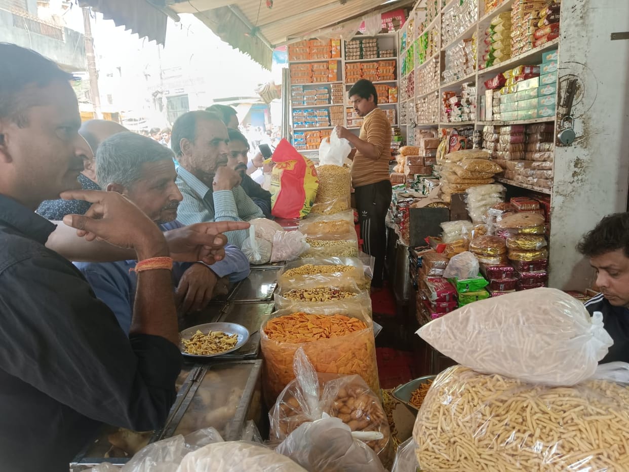 Estimated business worth Rs 58 crore on Holi...Traders excited
