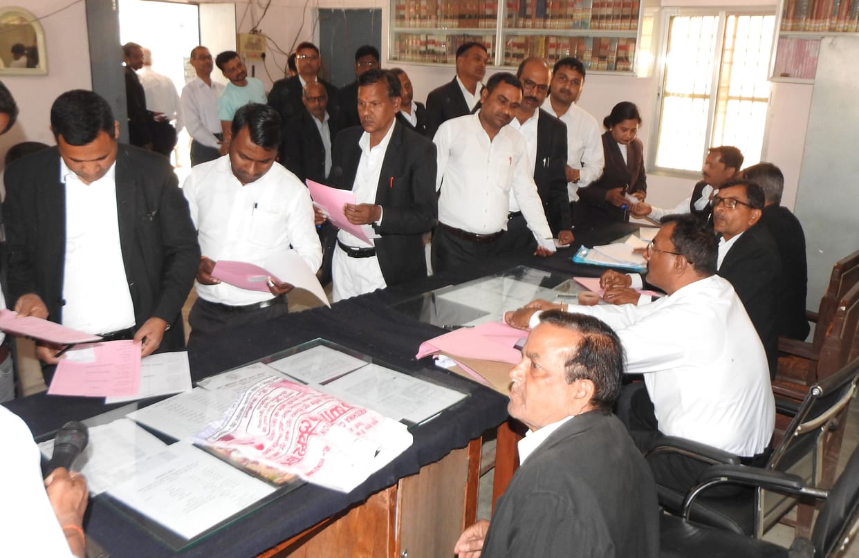 Bar Elections: Fate of 36 candidates for various posts will be decided today