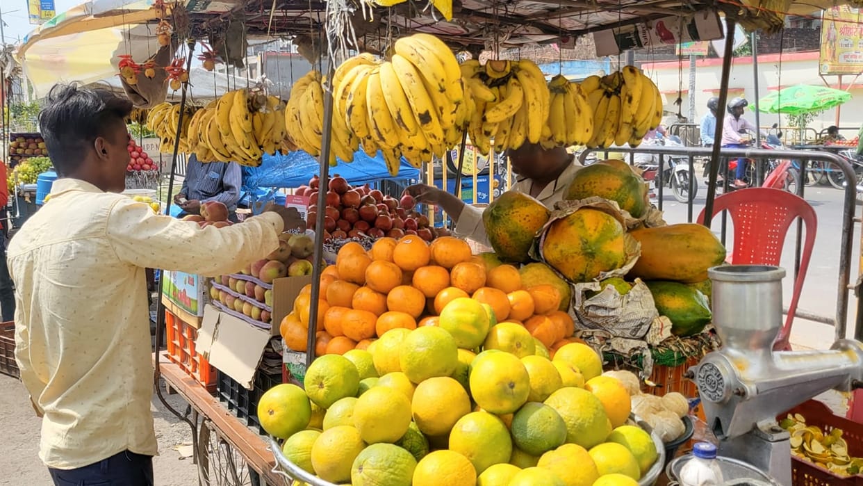 Prices of fruits increased in Ramadan