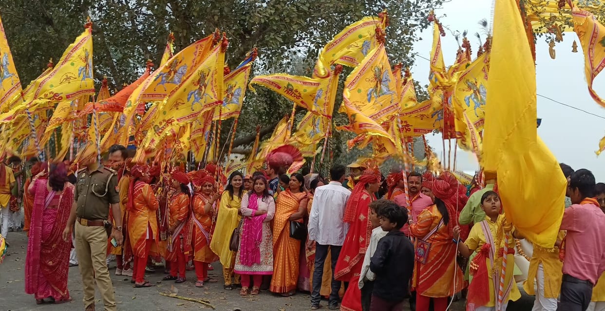 Nishan Yatra organized with the tableau of Khatu Shyam