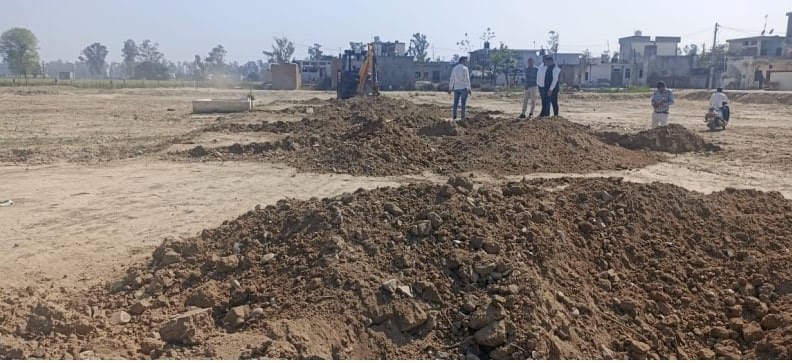 DTP team pounces on illegal colony growing in village forest