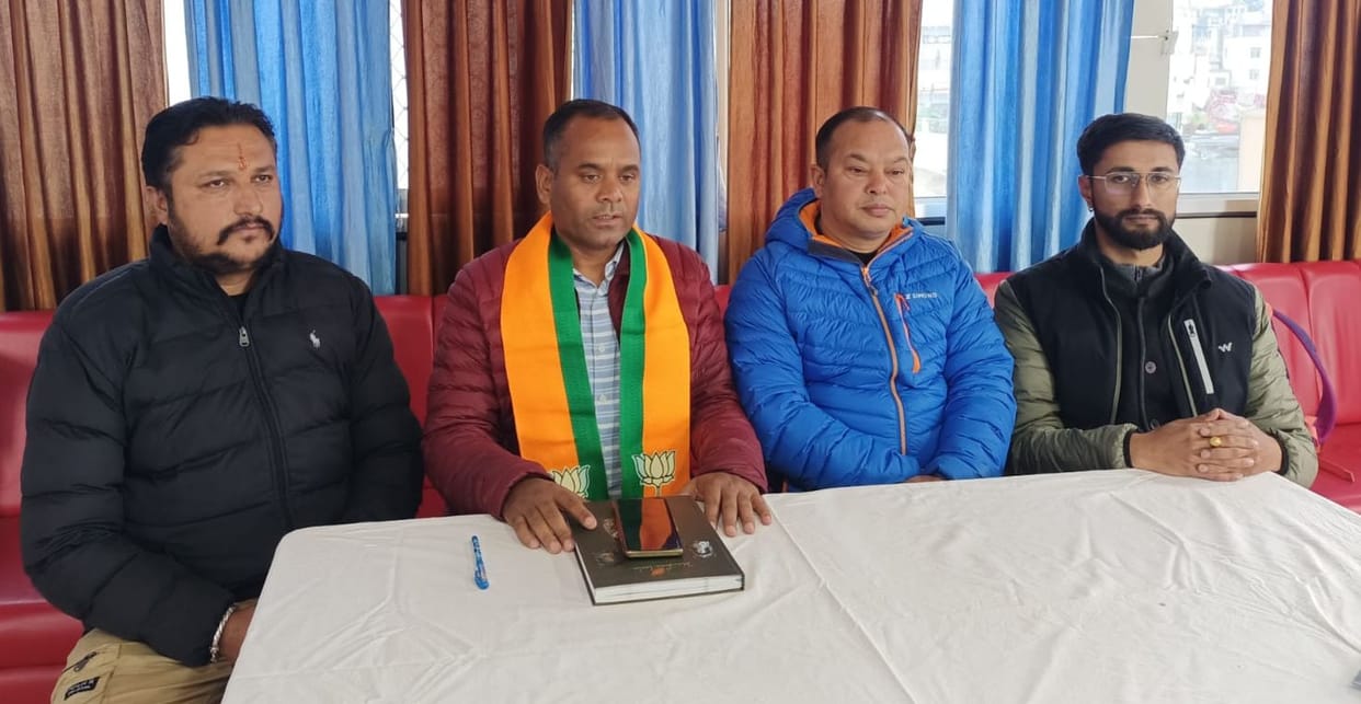 Thousands of workers will go to Almora for Ajay Tamta's nomination.