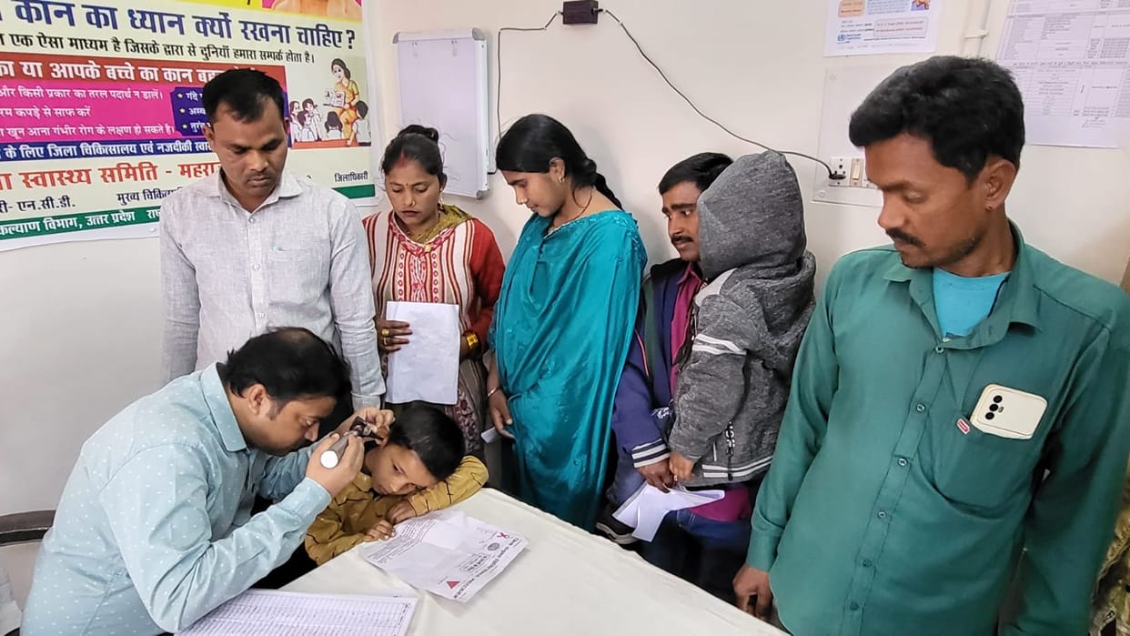 Patients suffering from the problem of ringing in the ears and bleeding