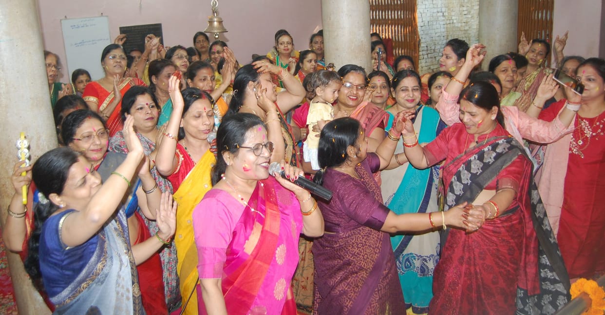 marvadi society celebrated holi utsaw