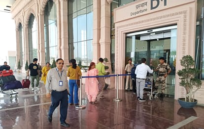 Ayodhya: Golden opportunity to see Ramlala, flight prices fell due to less number of devotees