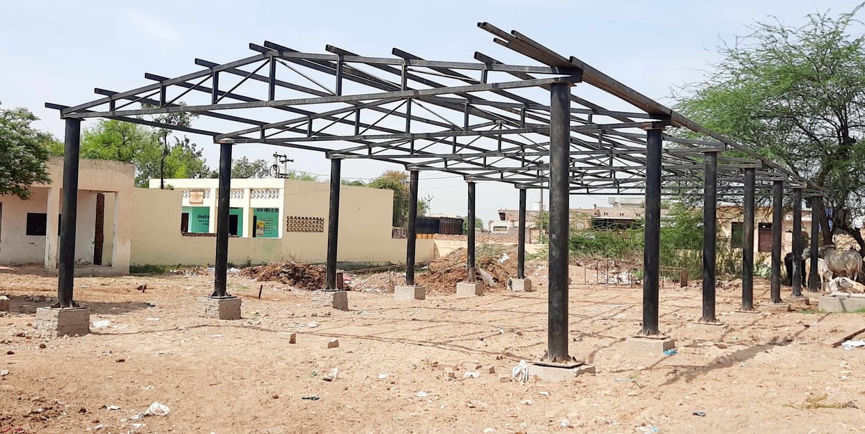 Construction of iron shed in Panchayat house of Hasanga hanging in balance