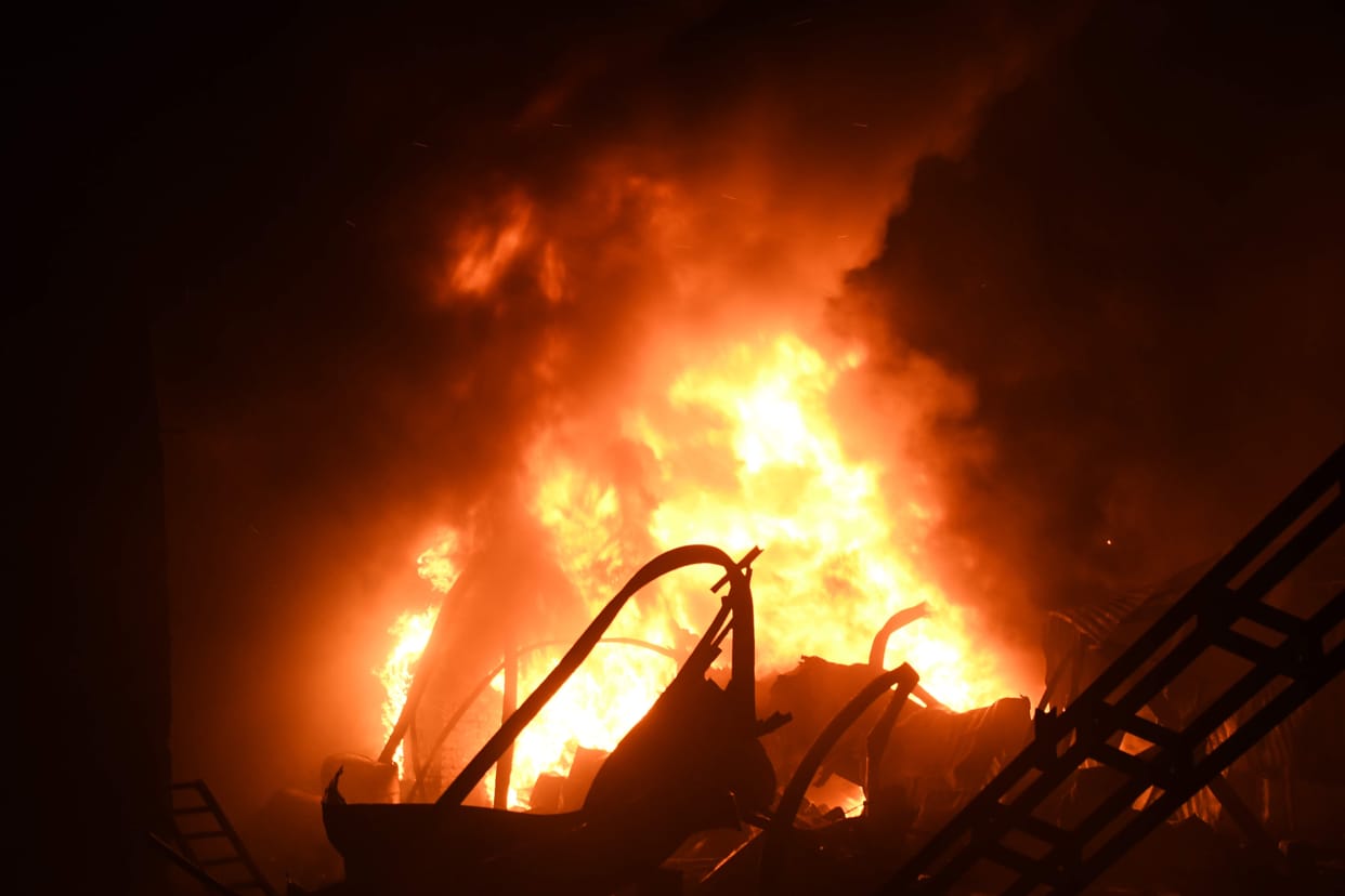 Lisa factory burnt to ashes in fire