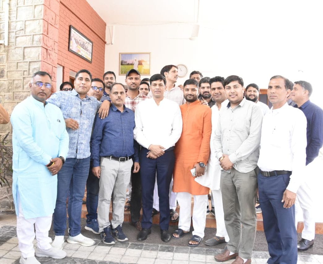 People of Kosli met the Chief Minister and OSD