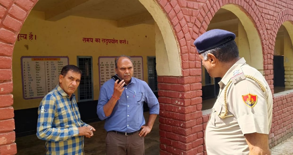 Made arrangements after visiting polling stations, satisfied villagers by answering questions