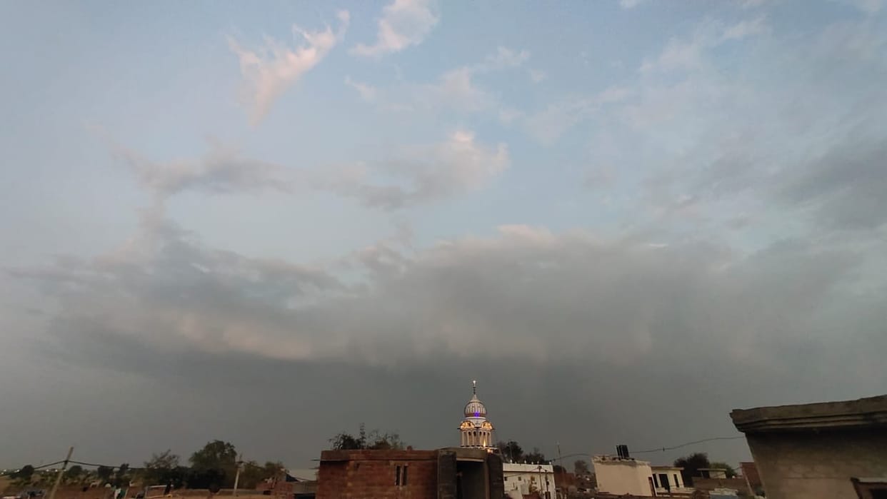 There was a change in the weather, clouds appeared in the sky