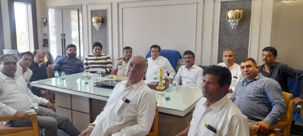 DSP inspected grain market regarding security arrangements, assured security to commission agents